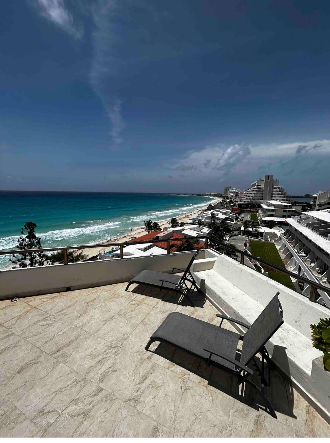 Solymar Beach Condos Канкун Стая снимка